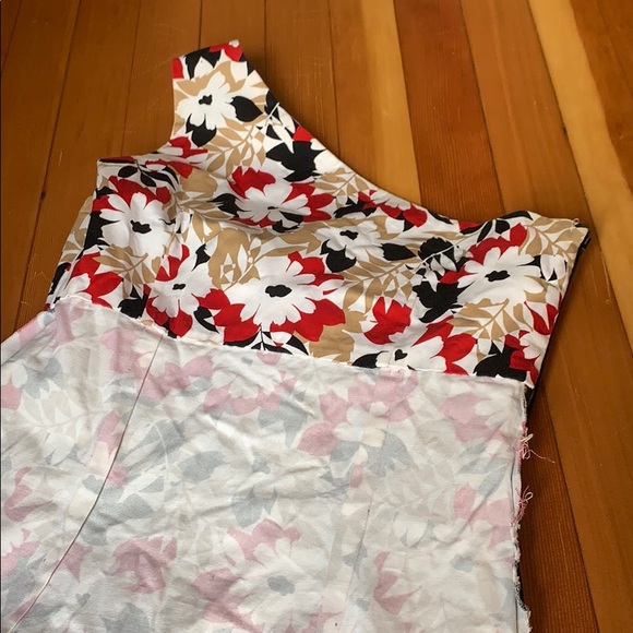 Vintage Floral One Shoulder Dress - Picture 9 of 14